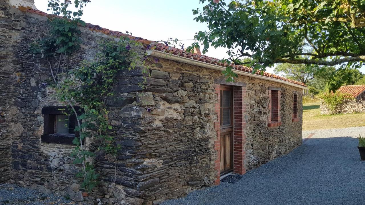 Отель Le Nichoir Les Essarts  Экстерьер фото